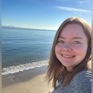 Meet your Posher, Naomi